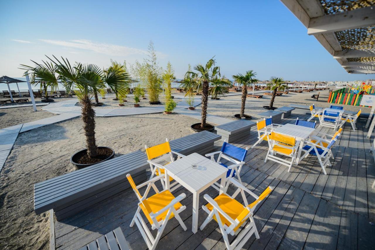 Nautic Sport Club Hotel Năvodari Kültér fotó